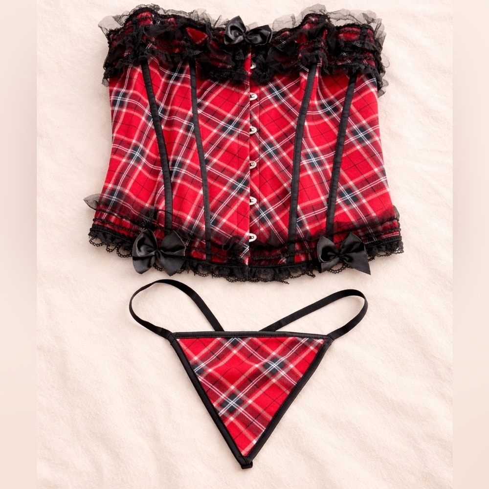 Plus Size Corset Lingerie Set Red Black Lace Bustier & Thong Coquette